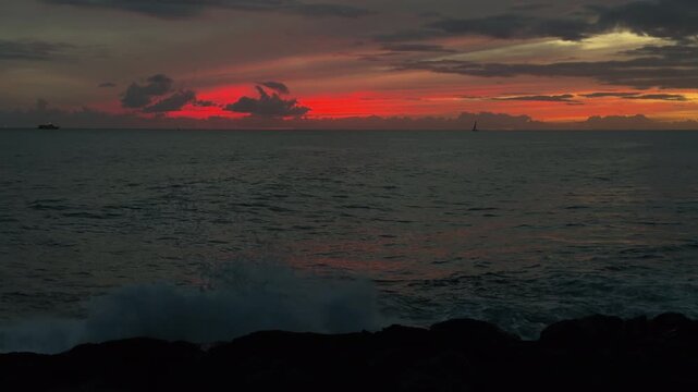 After sunset. Magic Island Lagoon, Ala Moana Regional Park, City of Honolulu, Ohau, Hawaii. Pacific Ocean
