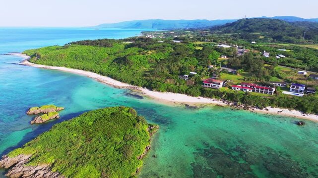 星砂の浜（沖縄県西表島）