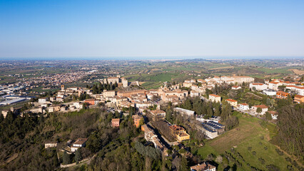 Obraz premium Aerial drone view of Verucchio medieval village, Emilia-Romagna, Italy – historic hilltop town with fortress, ancient architecture and panoramic countryside landscape