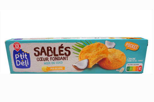 Boite de biscuits sabl&eacute;s c&oelig;ur fondant  de marque rep&egrave;re Leclerc