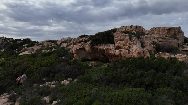 Corse, nature, rocher, falaises, Calvi, Notre dame de la Serra