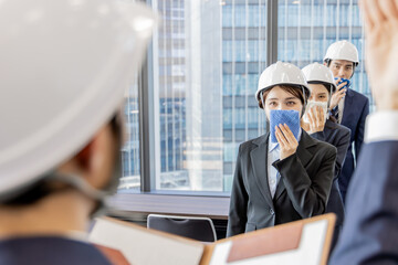 高層ビルの避難訓練 © Zoey106