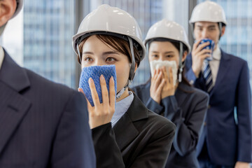 高層ビルの避難訓練 © Zoey106