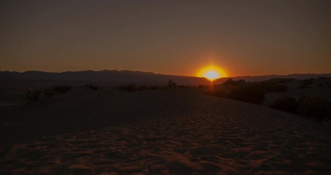 Sunrise Sun Over Mesquite Dunes Death Valley Desert Dawn Timelapse
