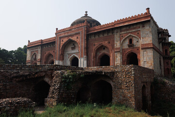 Fototapeta premium Quila-i-Kuhna Mosque of Purana Qila in delhi, india