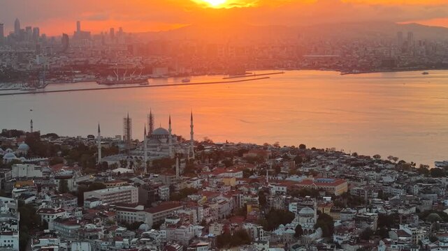 Sunrise at the Sultan Ahmed Mosque (Blue Mosque) and the Sea of Marmara, Istanbul, Turkey