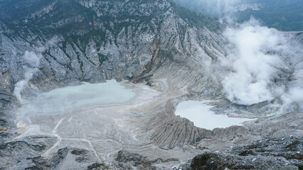 Active Volcano in West Java. Tangkuban Perahu, Bandung, Indonesia  © Hortigüela