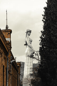 Mother of Georgia Monument
