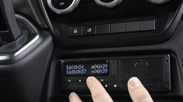 Starting Work with Digital Tachograph in Commercial Vehicle
