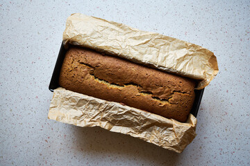 babka pistacjowa w brytfannie  © Marcin Łazarczyk