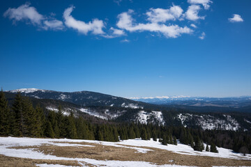 Widok na Tatry ze szczytu Rysianki Beskidy Polska © kubikactive