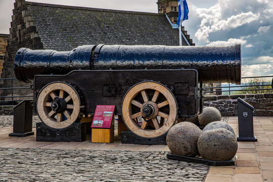 Mons meg cannon in the fortress