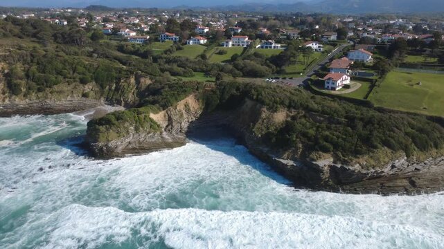 Le quartier de la sainte Barbe &agrave; Saint Jean de luz, vue a&eacute;rienne de l'oc&eacute;an atlantique, criques sur le sentier du littoral
