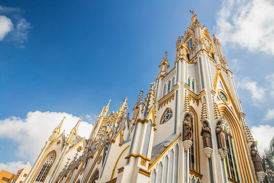 Igreja Bas&iacute;lica Nossa Senhora de Lourdes, Belo Horizonte