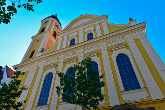 Die Dreifaltigkeitskirche in Kaufbeuren, Bayern 