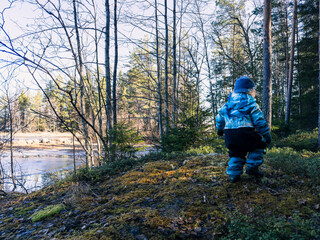Fototapeta premium Everyday mindfulness in a forest environment