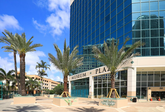 The Museum Plaza in downtown Fort Lauderdale, shares the area with the NSU Art Museum in Fort Lauderdale, Florida, USA. 