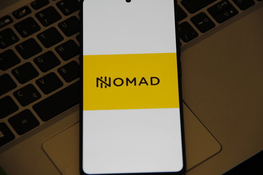 Nomad - Fintech brasileira que oferece uma conta digital em d&oacute;lar sediada nos Estados Unidos, destinada a brasileiros. Ela permite realizar opera&ccedil;&otilde;es de c&acirc;mbio, compras internacionais, investimentos.