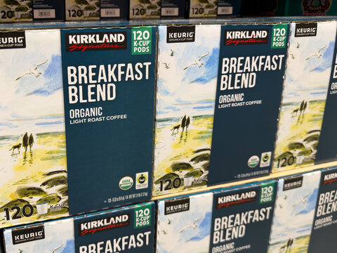 Kirkland Signature Organic Breakfast Blend light roast coffee K-Cup pods