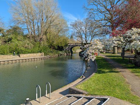 Lechlade on Thames in early spring. St John's lock