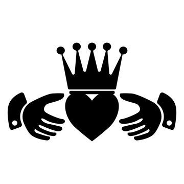 Irish claddagh front view silhouette