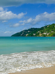 Fototapeta premium Turquoise waters of Magen’s Bay, US Virgin Islands in January 