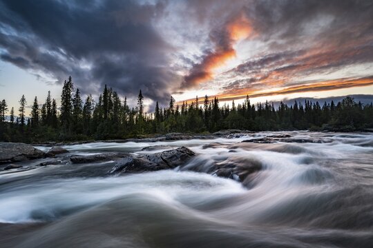 Rapids of the river Gamaj&aring;hk&aring;, evening mood, Kvikkjokk, Laponia, Norrbotten, Lapland, Sweden