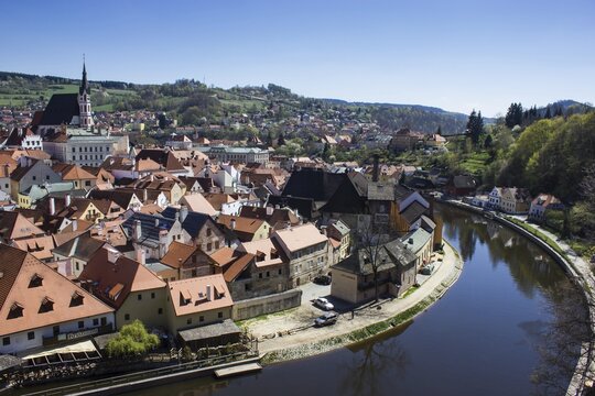 Cityscape with St. Vitus Church from the castle tower, Vltava River in the foreground, Česk&yacute; Krumlov, Jihočesk&yacute; kraj, South Bohemia, Czech Republic