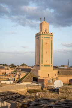 View of the old city, Ben Salah mosque with minaret in evening light, Marrakech or Marrakech, Morocco