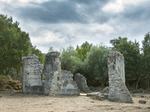 Ruin of the church of Santa Maria di Riscamone, Cloudy Sky, Valle-di-Rostino, Haute-Corse, Corsica, France