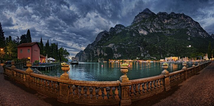 Promenade of Riva del Garda in the north of Lake Garda, Riva del Garda, Trento, Trentino-Alto Adige, Italy