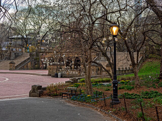 Naklejka premium Bethesda Terrace and Fountain in early morning