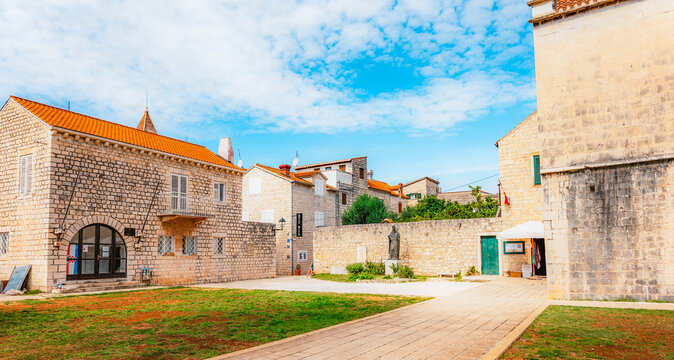 Historic center of Trogir, a UNESCO World Heritage site, with medieval stone architecture and the Cathedral of St. Lawrence, Dalmatia, Croatia.