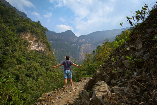 Gocta Waterfall, locally known as &ldquo;La Chorrera,&rdquo; is a waterfall located near the Peruvian villages of San Pablo, Cocachimba, and La Coca, in the district of Valera, Bongar&aacute; Province.