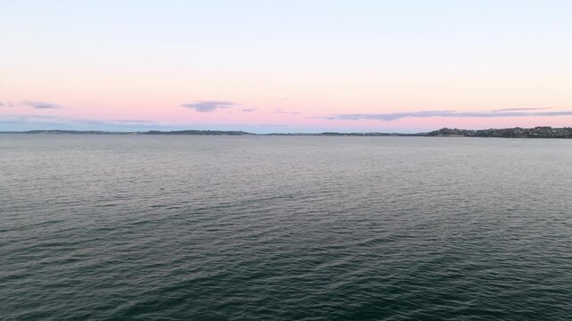 Orewa Rising Pan Right Horizon