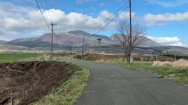 阿蘇,山, 風景, 自然, 空, 雲, 景色, 全景, ヒル, 草, 旅行, パノラマの, 美しい, 地平線, 牧草地, 草原