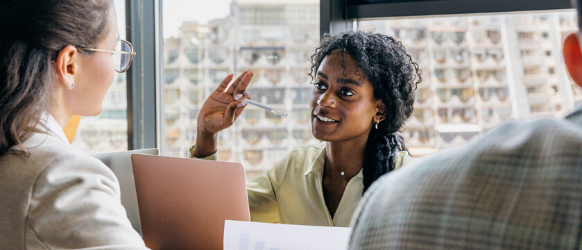 Tranquil HR mediator encourages open communication among team members