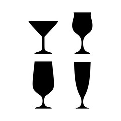 Fototapeta premium Wine glass icon isolated on white background