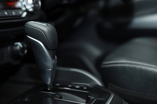 Drivers find it easier to use automatic transmissions than manual transmissions.