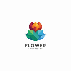 Obraz premium This logo showcases a stylized flower design that symbolizes growth and beauty, perfectly suited for businesses in wellness, nature, or hospitality seeking a fresh visual identity.