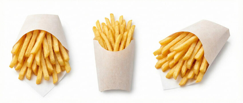 Conjunto de tr&ecirc;s por&ccedil;&otilde;es de batatas fritas em cones de papel, mockup de embalagem em branco isolado no fundo branco