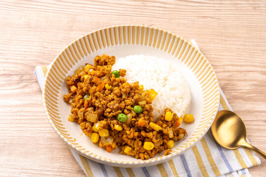 大豆ミートのキーマカレー