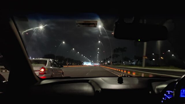 Night drive to airport in Bangalore. Quiet and calm atmosphere