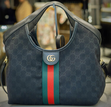Gucci Giglio bag in black GG fabric with a green and red WEB central stripe. Milan - Italy, 28 March 2026