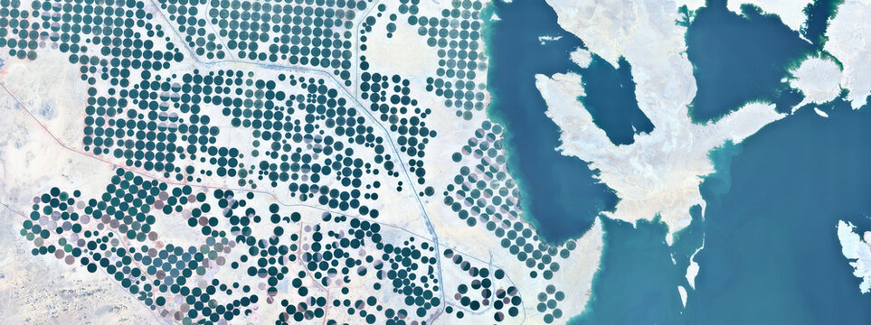 Africa,, Nile River: Sahara Desert agricultural circles on open data satellite data
