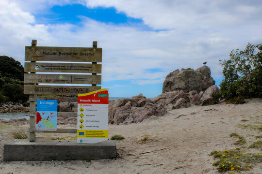 Mount Maunganui, New Zealand - Mar 8, 2026: The entrance to Moturiki Island, also known as Leisure Island. For Editorial Use Only.