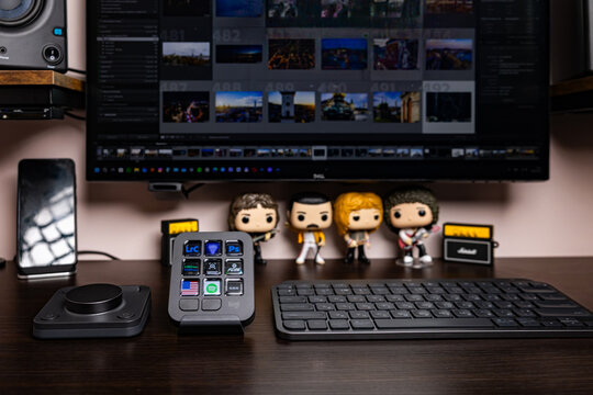 Logitech MX Creative Console and keyboard for photo editing