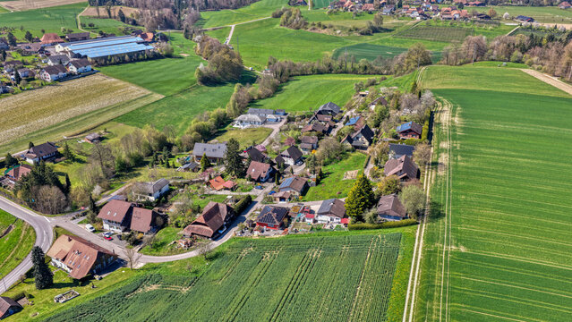 Etzelkofen, Berner Mittelland, Schweiz, Luftaufnahme, April 2026