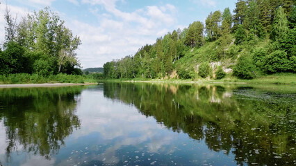 Obraz premium Southern Urals in summer: the Yuryuzan mountain river.