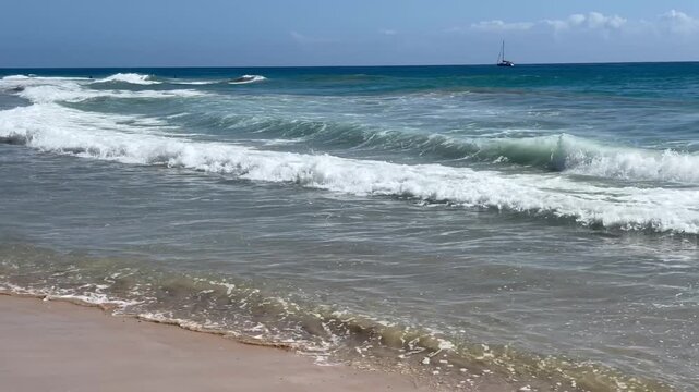 t&uuml;rkisblaues Wasser des Atlantik trifft auf den Strand von Jandia, Fuerteventura, 